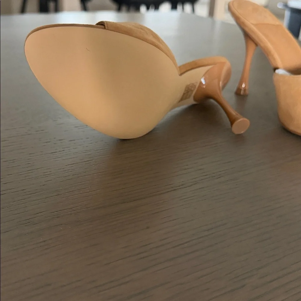 Jeffrey Campbell - Picture 3 of 4